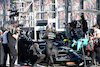 GP AUSTRALIA, Lewis Hamilton (GBR) Mercedes AMG F1 while the race is stopped.
02.04.2023. Formula 1 World Championship, Rd 3, Australian Grand Prix, Albert Park, Melbourne, Australia, Gara Day.
- www.xpbimages.com, EMail: requests@xpbimages.com ¬© Copyright: Batchelor / XPB Images