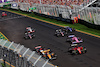 GP AUSTRALIA, Oscar Piastri (AUS) McLaren MCL60 e Carlos Sainz Jr (ESP) Ferrari SF-23 at the repartenza of the race.
02.04.2023. Formula 1 World Championship, Rd 3, Australian Grand Prix, Albert Park, Melbourne, Australia, Gara Day.
- www.xpbimages.com, EMail: requests@xpbimages.com ¬© Copyright: Batchelor / XPB Images