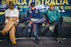 GP AUSTRALIA, (L to R): Lewis Hamilton (GBR) Mercedes AMG F1; Max Verstappen (NLD) Red Bull Racing; e Fernando Alonso (ESP) Aston Martin F1 Team, in the post race FIA Press Conference.
02.04.2023. Formula 1 World Championship, Rd 3, Australian Grand Prix, Albert Park, Melbourne, Australia, Gara Day.
- www.xpbimages.com, EMail: requests@xpbimages.com ¬© Copyright: Bearne / XPB Images