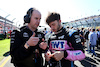 GP AUSTRALIA, Pierre Gasly (FRA) Alpine F1 Team with Karel Loos (BEL) Alpine F1 Team Gara Engineer on the grid.
02.04.2023. Formula 1 World Championship, Rd 3, Australian Grand Prix, Albert Park, Melbourne, Australia, Gara Day.
- www.xpbimages.com, EMail: requests@xpbimages.com ¬© Copyright: Moy / XPB Images
