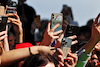 GP AUSTRALIA, Circuit Atmosfera - fans.
30.03.2023. Formula 1 World Championship, Rd 3, Australian Grand Prix, Albert Park, Melbourne, Australia, Preparation Day.
- www.xpbimages.com, EMail: requests@xpbimages.com ¬© Copyright: Moy / XPB Images