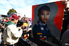 GP AUSTRALIA, Lando Norris (GBR) McLaren with fans.
30.03.2023. Formula 1 World Championship, Rd 3, Australian Grand Prix, Albert Park, Melbourne, Australia, Preparation Day.
 - www.xpbimages.com, EMail: requests@xpbimages.com ¬© Copyright: Coates / XPB Images