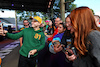 GP AUSTRALIA, Oscar Piastri (AUS) McLaren with fans.
30.03.2023. Formula 1 World Championship, Rd 3, Australian Grand Prix, Albert Park, Melbourne, Australia, Preparation Day.
 - www.xpbimages.com, EMail: requests@xpbimages.com ¬© Copyright: Coates / XPB Images