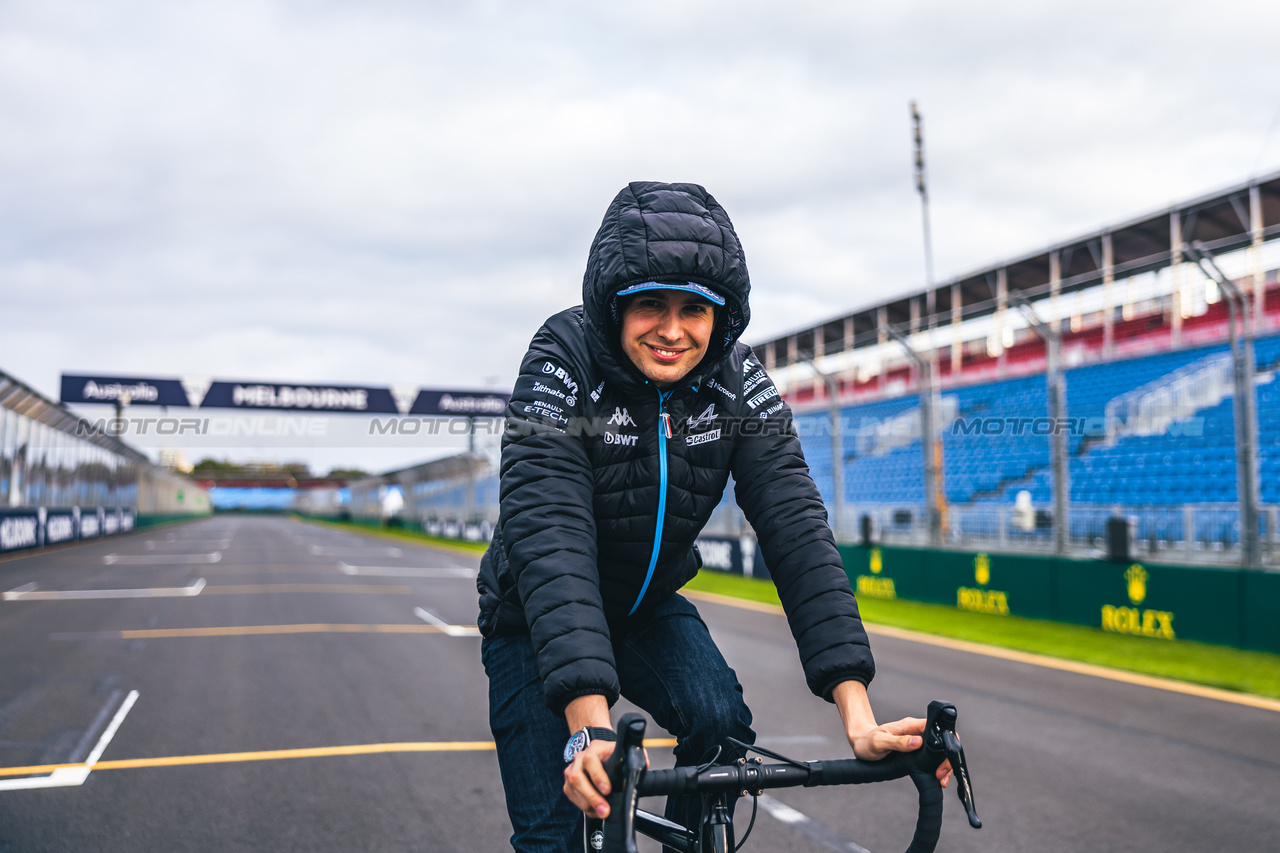 GP AUSTRALIA, Esteban Ocon (FRA) Alpine F1 Team rides the circuit.

29.03.2023. Formula 1 World Championship, Rd 3, Australian Grand Prix, Albert Park, Melbourne, Australia, Preparation Day.

- www.xpbimages.com, EMail: requests@xpbimages.com ¬© Copyright: Bearne / XPB Images
