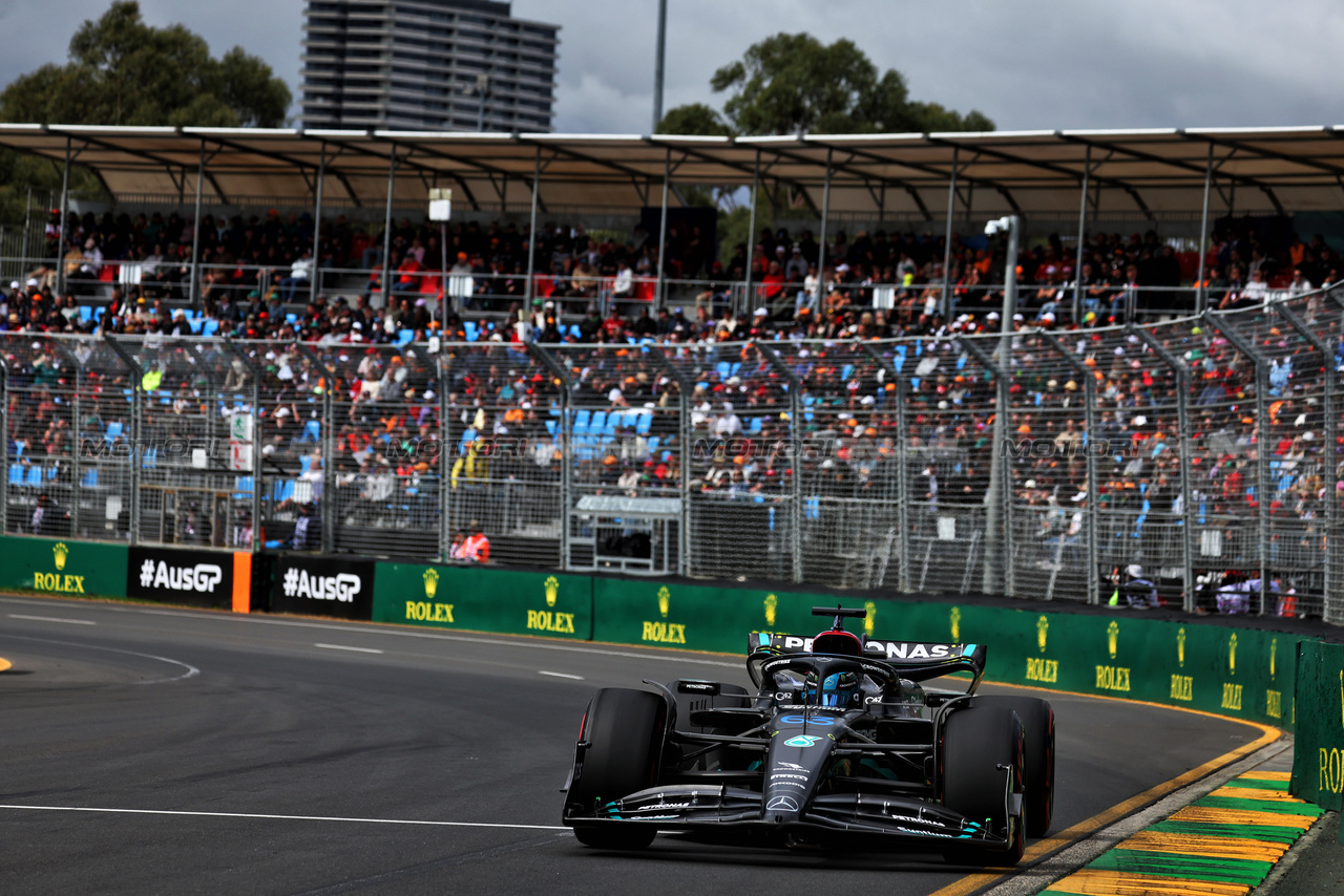 GP AUSTRALIA, George Russell (GBR) Mercedes AMG F1 W14.

01.04.2023. Formula 1 World Championship, Rd 3, Australian Grand Prix, Albert Park, Melbourne, Australia, Qualifiche Day.

- www.xpbimages.com, EMail: requests@xpbimages.com ¬© Copyright: Moy / XPB Images