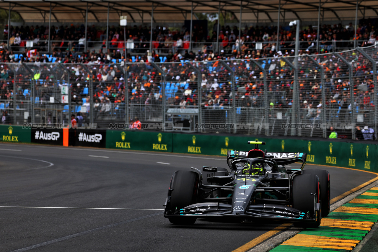 GP AUSTRALIA, Lewis Hamilton (GBR) Mercedes AMG F1 W14.

01.04.2023. Formula 1 World Championship, Rd 3, Australian Grand Prix, Albert Park, Melbourne, Australia, Qualifiche Day.

- www.xpbimages.com, EMail: requests@xpbimages.com ¬© Copyright: Moy / XPB Images