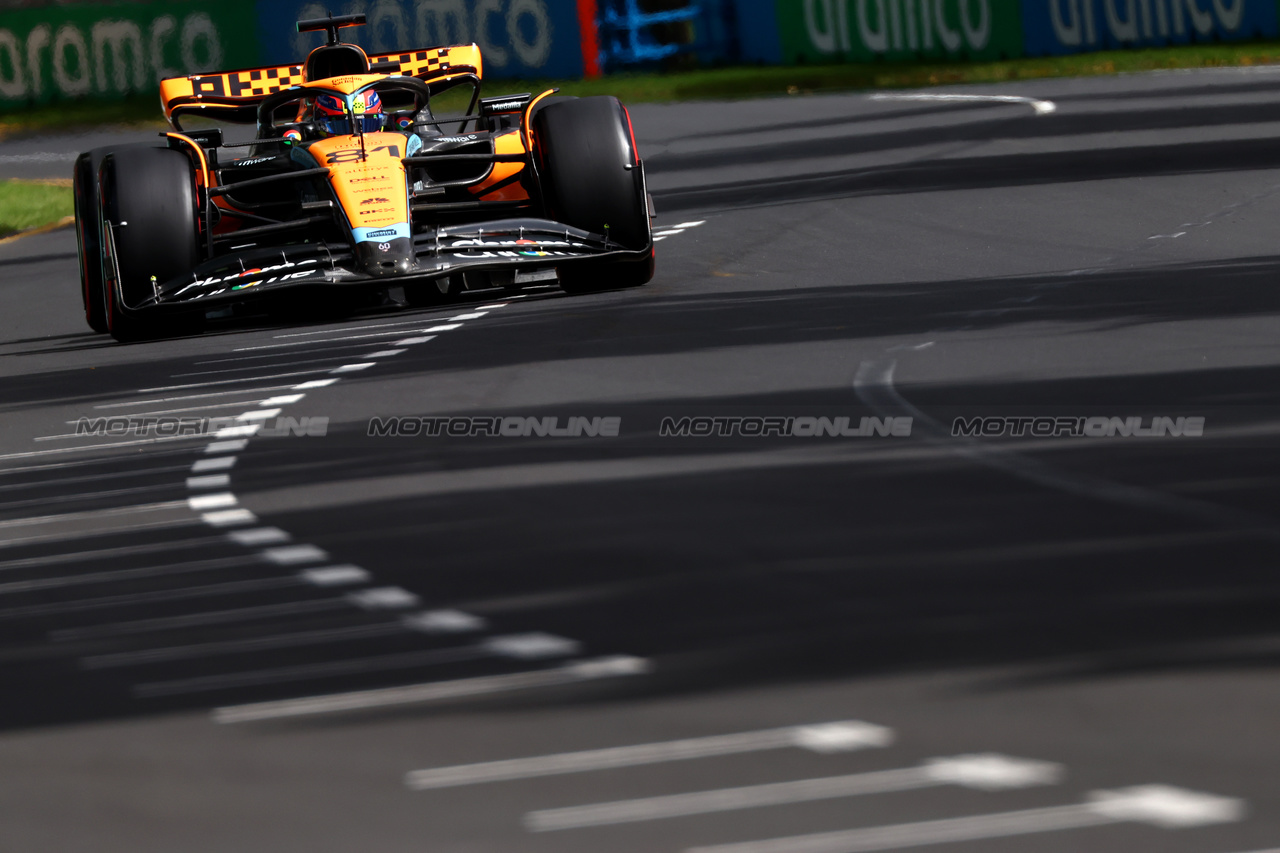 GP AUSTRALIA, Oscar Piastri (AUS) McLaren MCL60.

01.04.2023. Formula 1 World Championship, Rd 3, Australian Grand Prix, Albert Park, Melbourne, Australia, Qualifiche Day.

 - www.xpbimages.com, EMail: requests@xpbimages.com ¬© Copyright: Coates / XPB Images