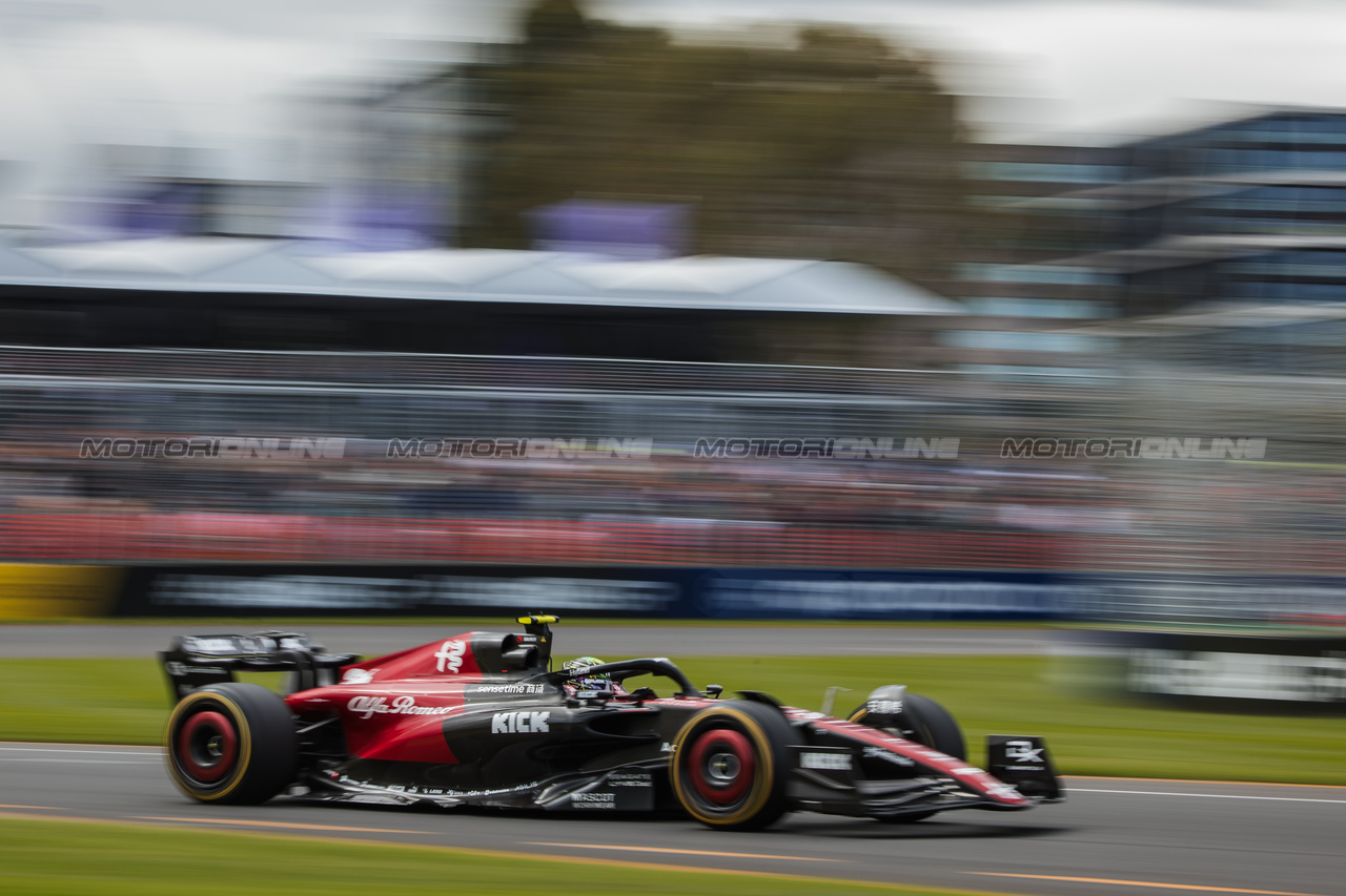 GP AUSTRALIA, Zhou Guanyu (CHN) Alfa Romeo F1 Team C43.

01.04.2023. Formula 1 World Championship, Rd 3, Australian Grand Prix, Albert Park, Melbourne, Australia, Qualifiche Day.

- www.xpbimages.com, EMail: requests@xpbimages.com ¬© Copyright: Bearne / XPB Images