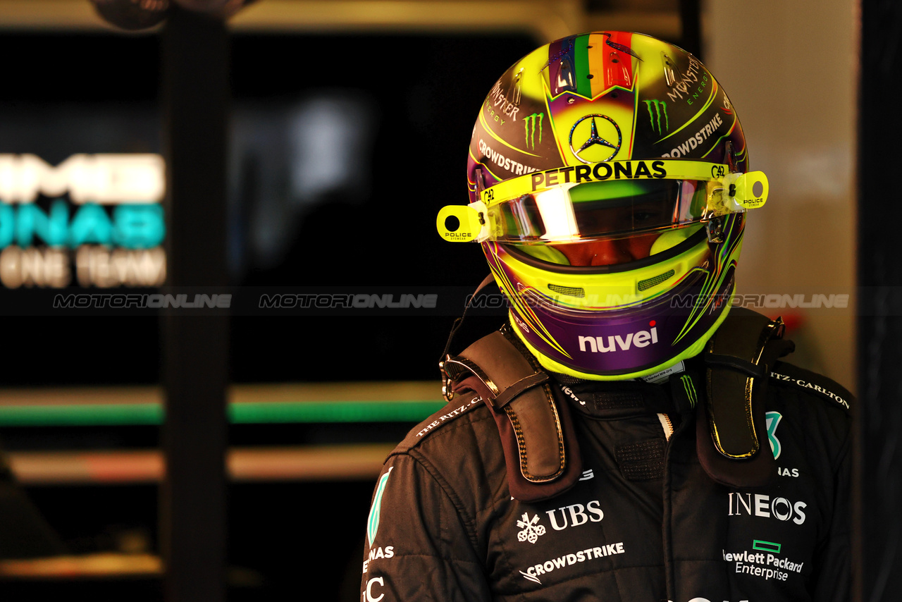 GP AUSTRALIA, Lewis Hamilton (GBR) Mercedes AMG F1.

01.04.2023. Formula 1 World Championship, Rd 3, Australian Grand Prix, Albert Park, Melbourne, Australia, Qualifiche Day.

- www.xpbimages.com, EMail: requests@xpbimages.com ¬© Copyright: Batchelor / XPB Images