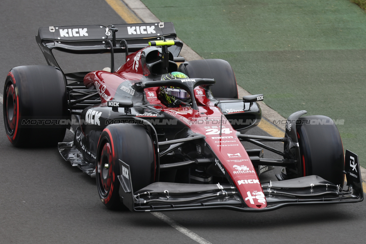 GP AUSTRALIA, Zhou Guanyu (CHN) Alfa Romeo F1 Team C43.

01.04.2023. Formula 1 World Championship, Rd 3, Australian Grand Prix, Albert Park, Melbourne, Australia, Qualifiche Day.

- www.xpbimages.com, EMail: requests@xpbimages.com ¬© Copyright: Batchelor / XPB Images