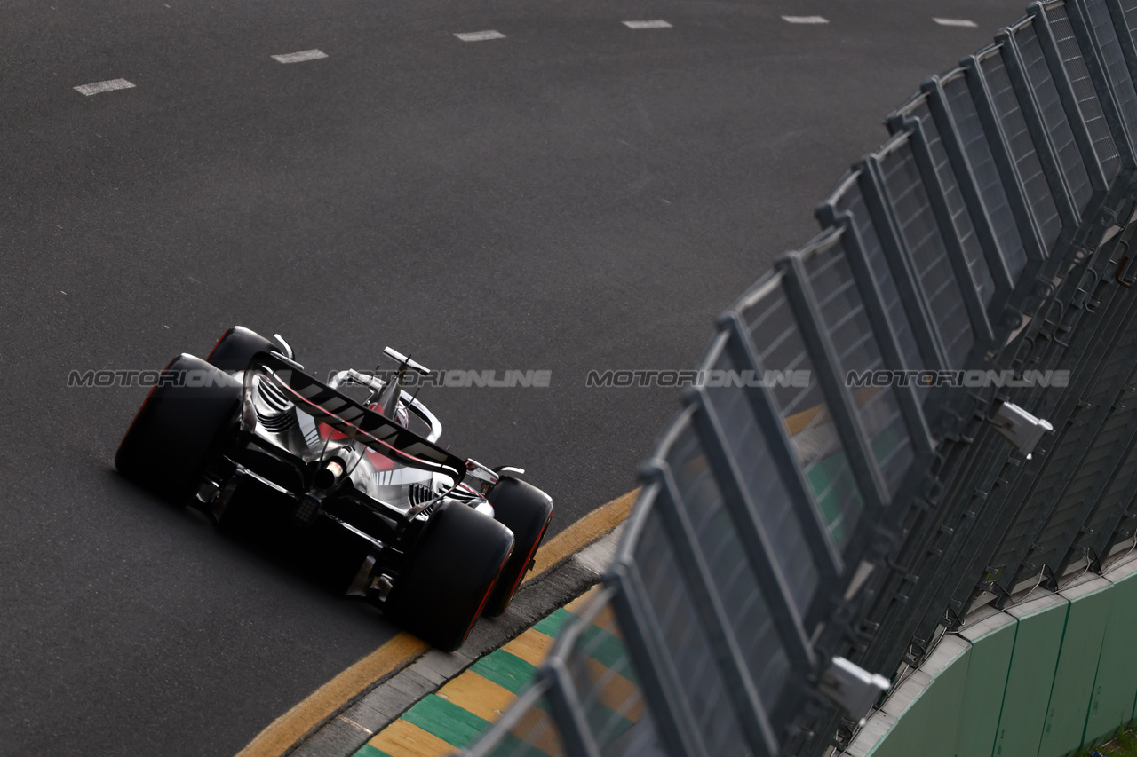 GP AUSTRALIA, Kevin Magnussen (DEN) Haas VF-23.

01.04.2023. Formula 1 World Championship, Rd 3, Australian Grand Prix, Albert Park, Melbourne, Australia, Qualifiche Day.

 - www.xpbimages.com, EMail: requests@xpbimages.com ¬© Copyright: Coates / XPB Images