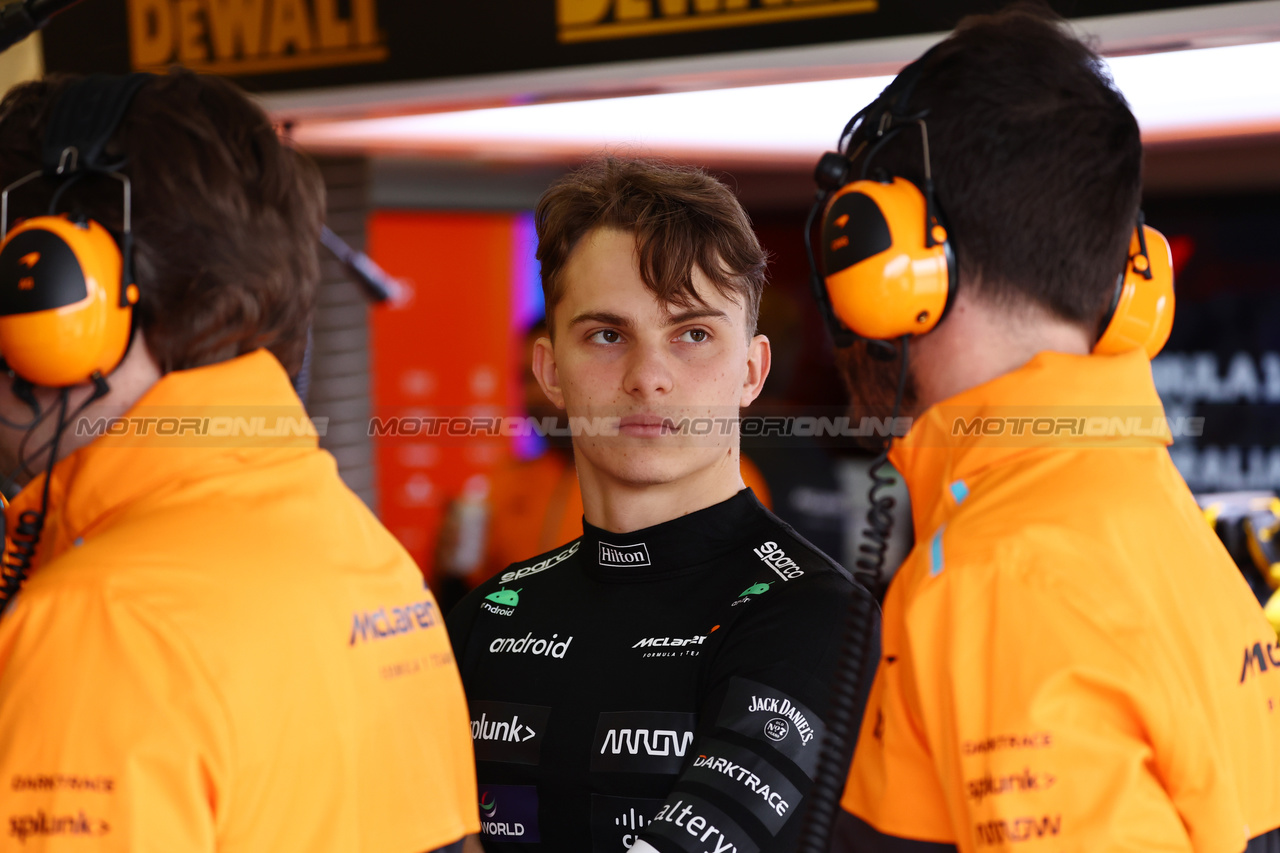 GP AUSTRALIA, Oscar Piastri (AUS) McLaren.

01.04.2023. Formula 1 World Championship, Rd 3, Australian Grand Prix, Albert Park, Melbourne, Australia, Qualifiche Day.

- www.xpbimages.com, EMail: requests@xpbimages.com ¬© Copyright: Batchelor / XPB Images