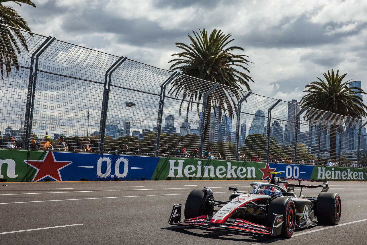 GP AUSTRALIA, Nico Hulkenberg (GER) Haas VF-23.

31.03.2023. Formula 1 World Championship, Rd 3, Australian Grand Prix, Albert Park, Melbourne, Australia, Practice Day.

- www.xpbimages.com, EMail: requests@xpbimages.com ¬© Copyright: Bearne / XPB Images