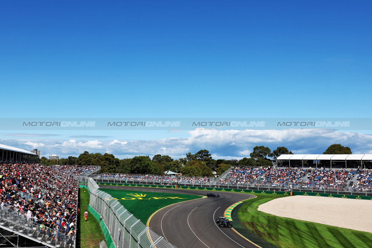GP AUSTRALIA, George Russell (GBR) Mercedes AMG F1 W14.

31.03.2023. Formula 1 World Championship, Rd 3, Australian Grand Prix, Albert Park, Melbourne, Australia, Practice Day.

- www.xpbimages.com, EMail: requests@xpbimages.com ¬© Copyright: Moy / XPB Images