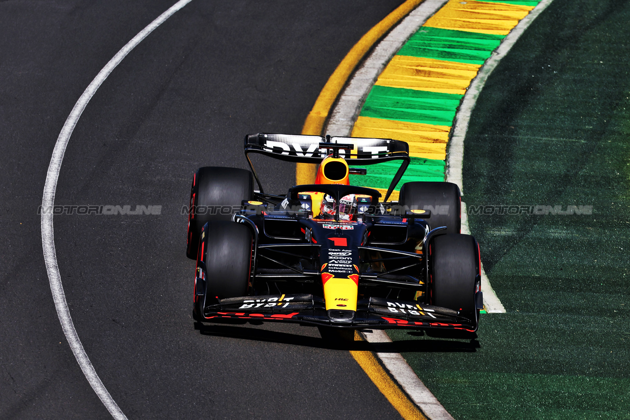 GP AUSTRALIA, Max Verstappen (NLD) Red Bull Racing RB19.

31.03.2023. Formula 1 World Championship, Rd 3, Australian Grand Prix, Albert Park, Melbourne, Australia, Practice Day.

- www.xpbimages.com, EMail: requests@xpbimages.com ¬© Copyright: Moy / XPB Images