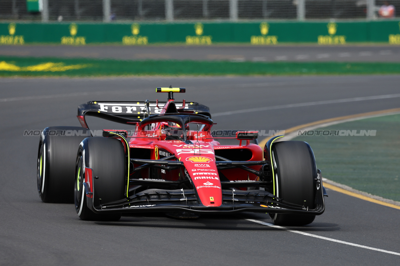 GP AUSTRALIA, Carlos Sainz Jr (ESP) Ferrari SF-23.

31.03.2023. Formula 1 World Championship, Rd 3, Australian Grand Prix, Albert Park, Melbourne, Australia, Practice Day.

- www.xpbimages.com, EMail: requests@xpbimages.com ¬© Copyright: Moy / XPB Images