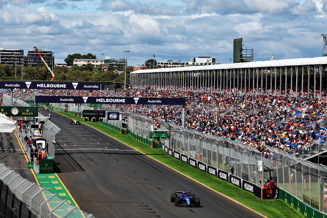 GP AUSTRALIA, Alexander Albon (THA) Williams Racing FW45.

31.03.2023. Formula 1 World Championship, Rd 3, Australian Grand Prix, Albert Park, Melbourne, Australia, Practice Day.

- www.xpbimages.com, EMail: requests@xpbimages.com ¬© Copyright: Moy / XPB Images