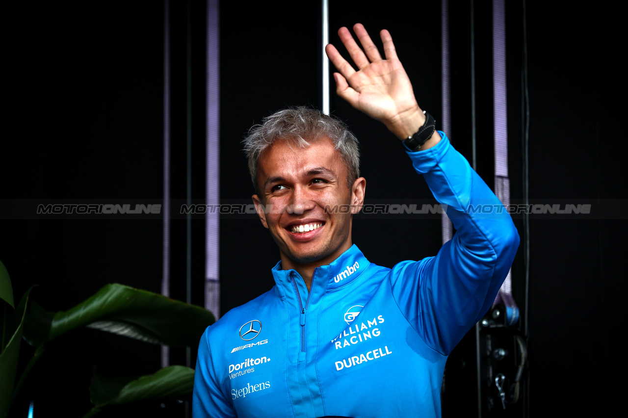 GP AUSTRALIA, Alex Albon (THA), Williams F1 Team 
31.03.2023. Formula 1 World Championship, Rd 3, Australian Grand Prix, Albert Park, Melbourne, Australia, Practice Day.
- www.xpbimages.com, EMail: requests@xpbimages.com ¬© Copyright: Charniaux / XPB Images