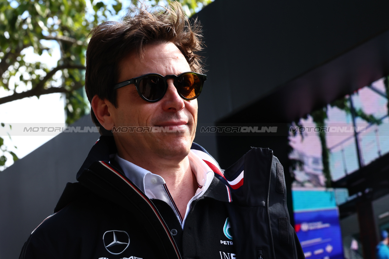 GP AUSTRALIA, Toto Wolff (GER) Mercedes AMG F1 Shareholder e Executive Director.

31.03.2023. Formula 1 World Championship, Rd 3, Australian Grand Prix, Albert Park, Melbourne, Australia, Practice Day.

- www.xpbimages.com, EMail: requests@xpbimages.com ¬© Copyright: Batchelor / XPB Images
