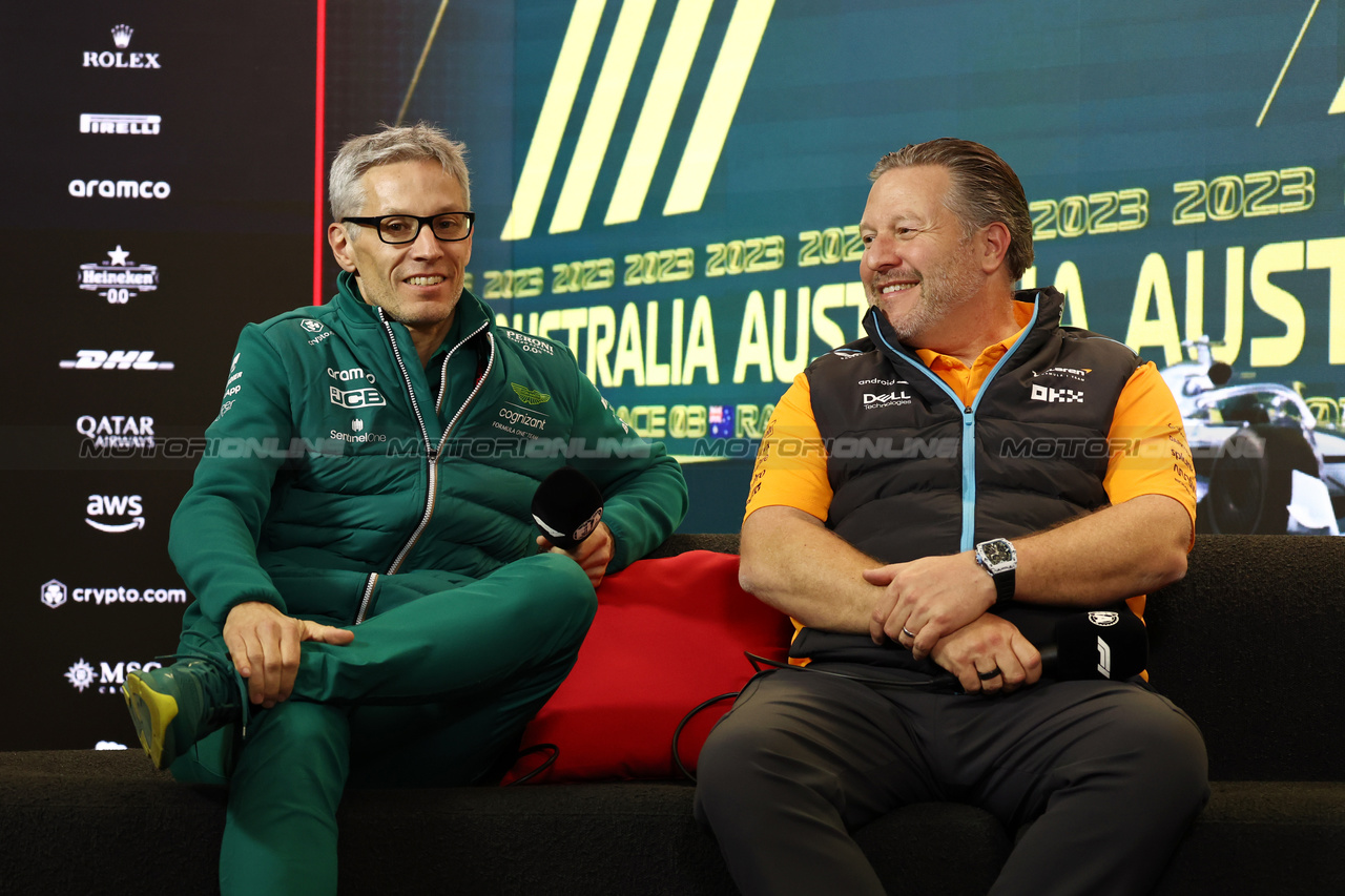 GP AUSTRALIA, (L to R): Mike Krack (LUX) Aston Martin F1 Team, Team Principal e Zak Brown (USA) McLaren Executive Director in the FIA Press Conference.

31.03.2023. Formula 1 World Championship, Rd 3, Australian Grand Prix, Albert Park, Melbourne, Australia, Practice Day.

- www.xpbimages.com, EMail: requests@xpbimages.com ¬© Copyright: Moy / XPB Images