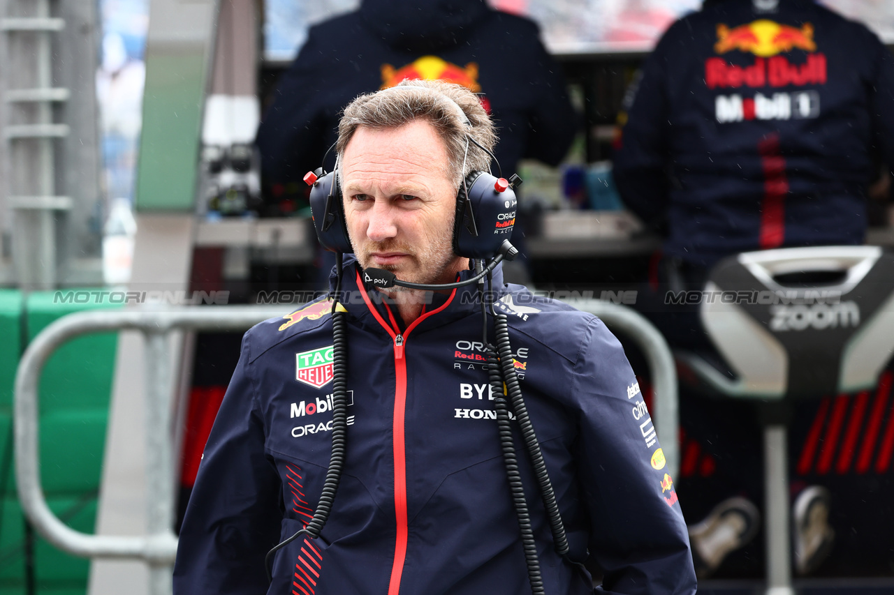 GP AUSTRALIA, Christian Horner (GBR) Red Bull Racing Team Principal.

31.03.2023. Formula 1 World Championship, Rd 3, Australian Grand Prix, Albert Park, Melbourne, Australia, Practice Day.

- www.xpbimages.com, EMail: requests@xpbimages.com ¬© Copyright: Batchelor / XPB Images