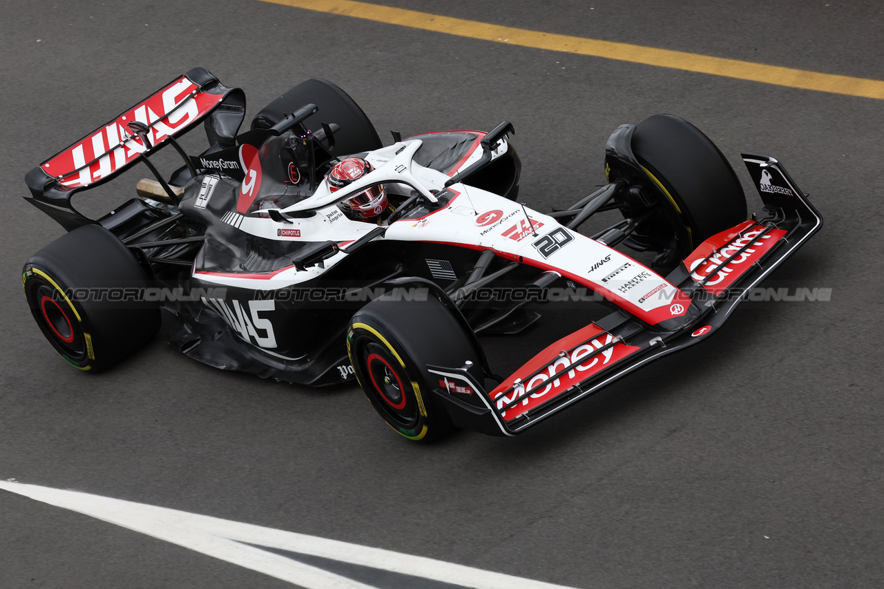 GP AUSTRALIA, Kevin Magnussen (DEN) Haas VF-23.

31.03.2023. Formula 1 World Championship, Rd 3, Australian Grand Prix, Albert Park, Melbourne, Australia, Practice Day.

- www.xpbimages.com, EMail: requests@xpbimages.com ¬© Copyright: Moy / XPB Images