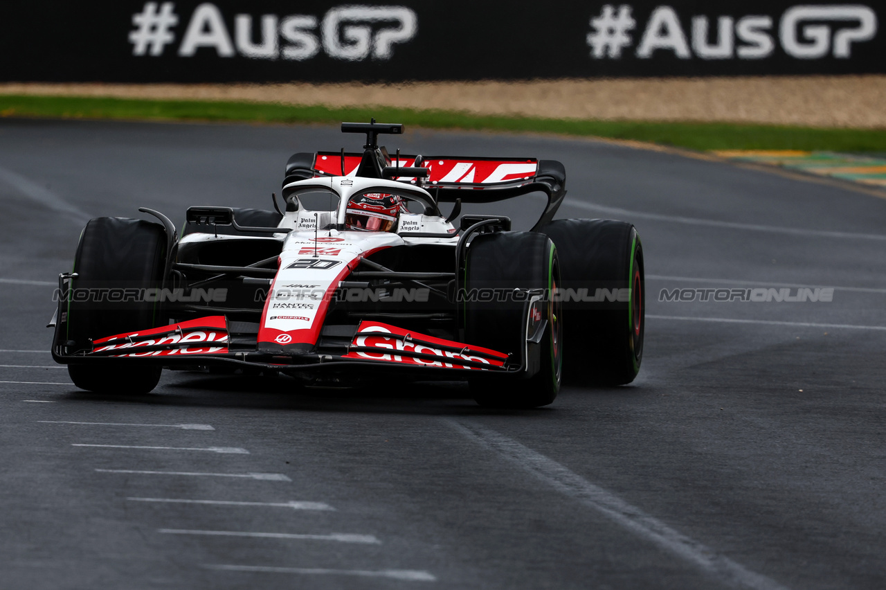 GP AUSTRALIA, Kevin Magnussen (DEN), Haas F1 Team 
31.03.2023. Formula 1 World Championship, Rd 3, Australian Grand Prix, Albert Park, Melbourne, Australia, Practice Day.
- www.xpbimages.com, EMail: requests@xpbimages.com ¬© Copyright: Charniaux / XPB Images