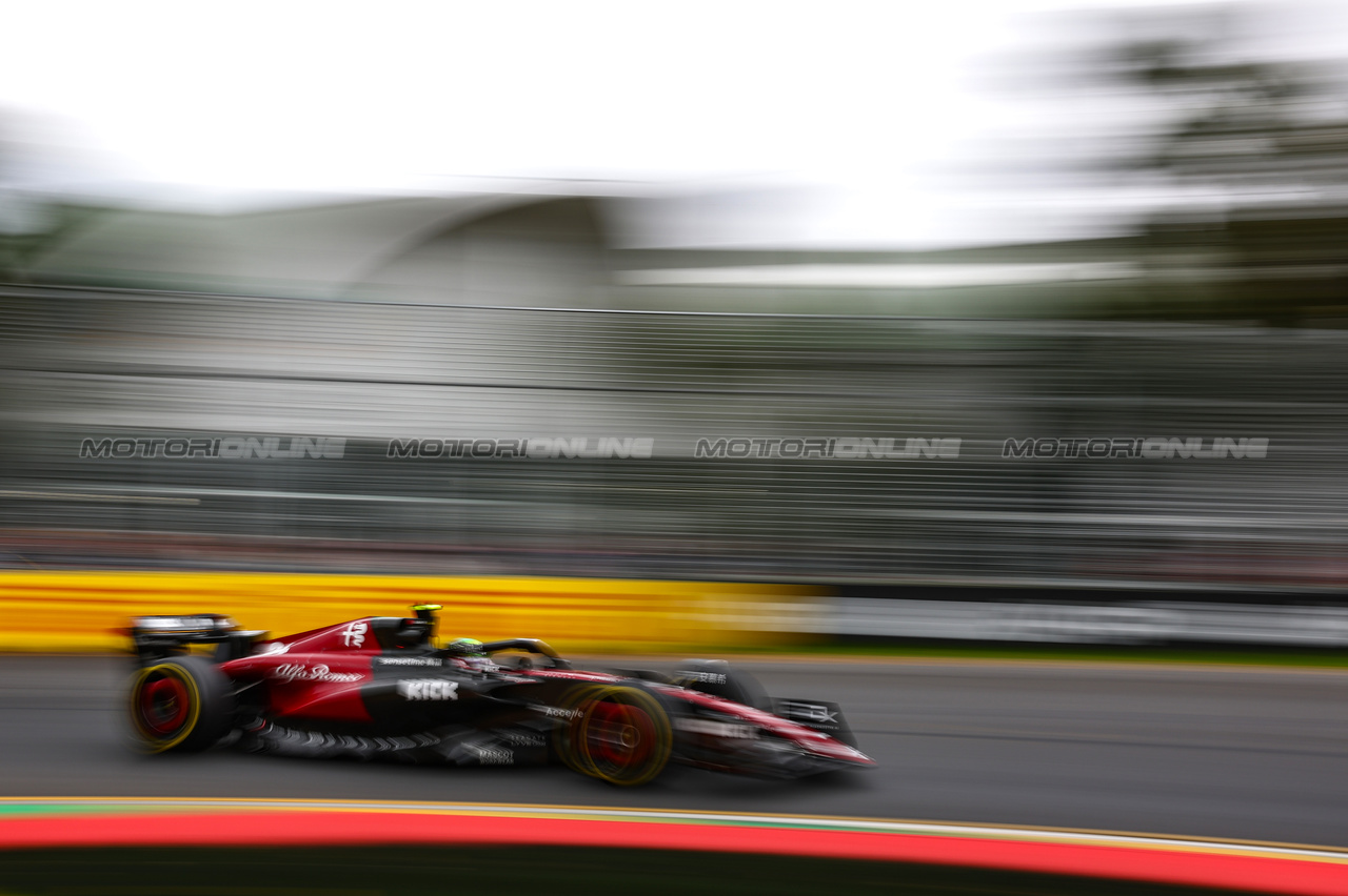 GP AUSTRALIA, Guanyu Zhou (CHI), Alfa Romeo Racing 
31.03.2023. Formula 1 World Championship, Rd 3, Australian Grand Prix, Albert Park, Melbourne, Australia, Practice Day.
- www.xpbimages.com, EMail: requests@xpbimages.com ¬© Copyright: Charniaux / XPB Images
