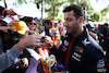 GP AUSTRALIA, Daniel Ricciardo (AUS) Red Bull Racing Reserve e Third Driver with fans.
31.03.2023. Formula 1 World Championship, Rd 3, Australian Grand Prix, Albert Park, Melbourne, Australia, Practice Day.
 - www.xpbimages.com, EMail: requests@xpbimages.com ¬© Copyright: Coates / XPB Images