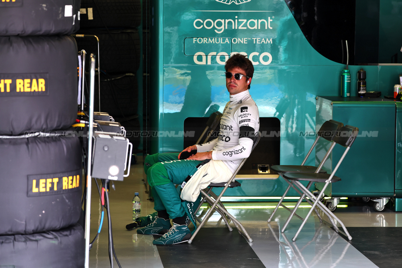 GP AUSTRIA, Lance Stroll (CDN) Aston Martin F1 Team.

02.07.2023. Formula 1 World Championship, Rd 10, Austrian Grand Prix, Spielberg, Austria, Gara Day.

 - www.xpbimages.com, EMail: requests@xpbimages.com © Copyright: Coates / XPB Images