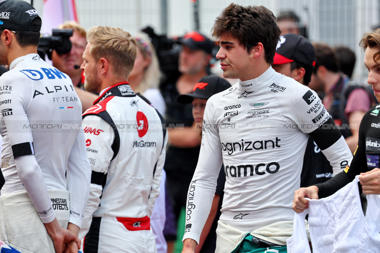 GP AUSTRIA, Lance Stroll (CDN) Aston Martin F1 Team on the grid.

02.07.2023. Formula 1 World Championship, Rd 10, Austrian Grand Prix, Spielberg, Austria, Gara Day.

- www.xpbimages.com, EMail: requests@xpbimages.com © Copyright: Batchelor / XPB Images