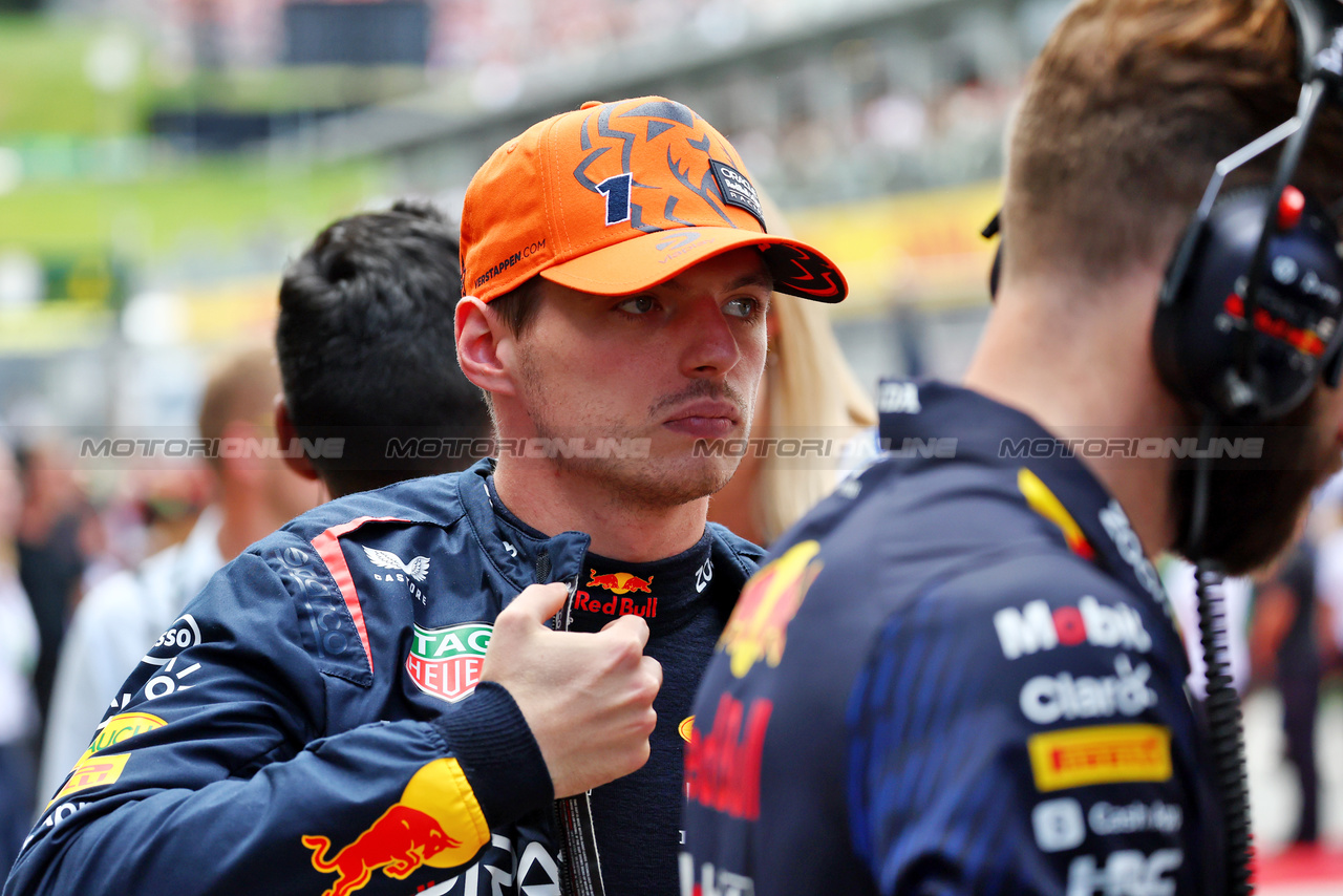 GP AUSTRIA, Max Verstappen (NLD) Red Bull Racing on the grid.

02.07.2023. Formula 1 World Championship, Rd 10, Austrian Grand Prix, Spielberg, Austria, Gara Day.

- www.xpbimages.com, EMail: requests@xpbimages.com © Copyright: Batchelor / XPB Images