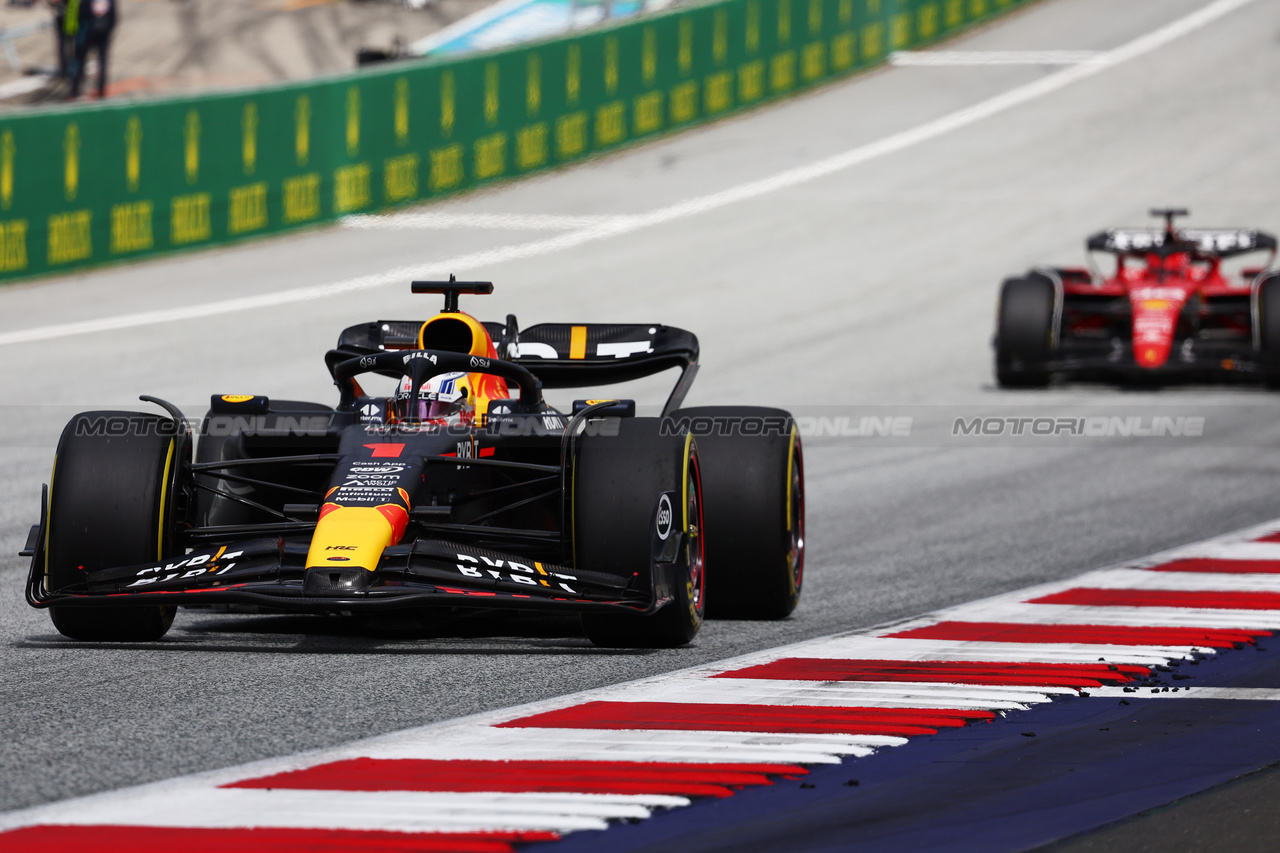 GP AUSTRIA, Max Verstappen (NLD) Red Bull Racing RB19.

02.07.2023. Formula 1 World Championship, Rd 10, Austrian Grand Prix, Spielberg, Austria, Gara Day.

- www.xpbimages.com, EMail: requests@xpbimages.com © Copyright: Batchelor / XPB Images