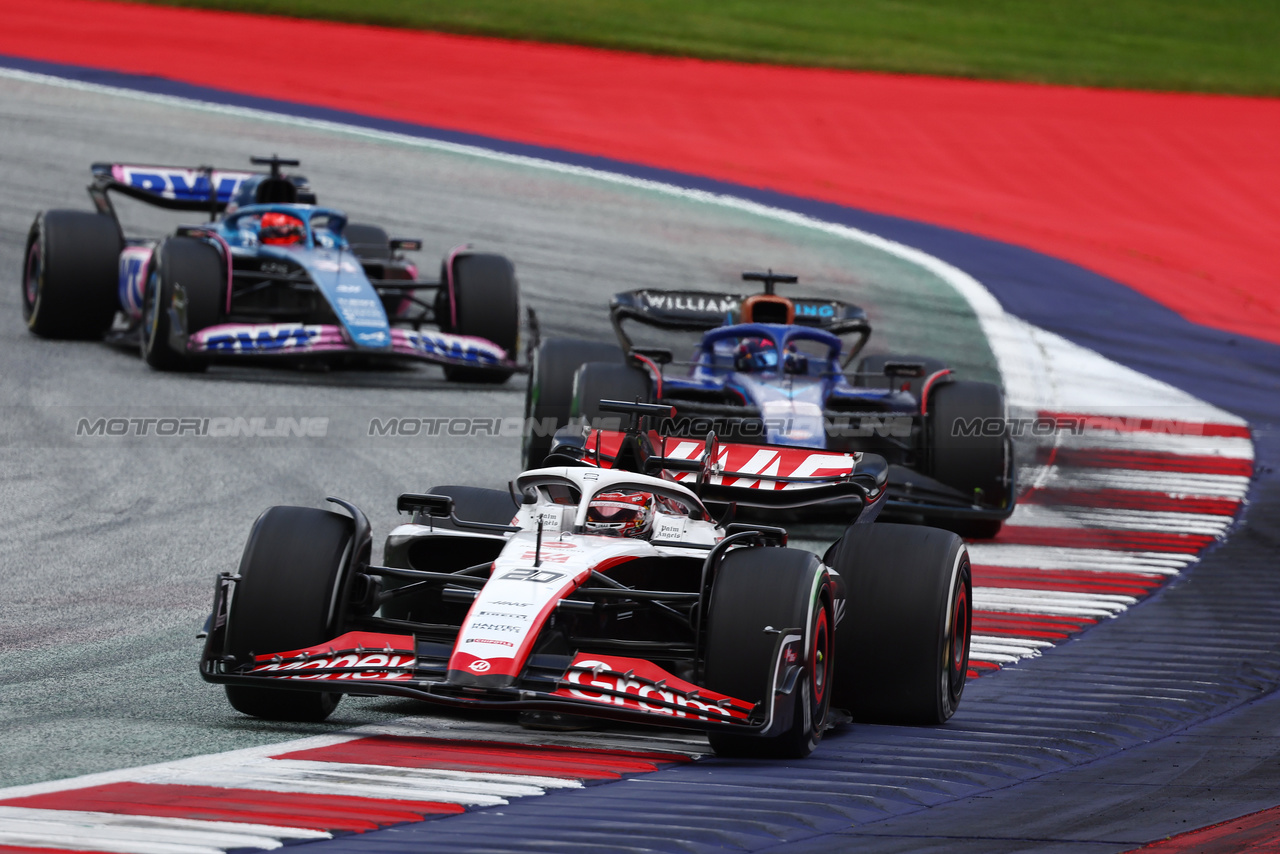 GP AUSTRIA, Kevin Magnussen (DEN) Haas VF-23.

02.07.2023. Formula 1 World Championship, Rd 10, Austrian Grand Prix, Spielberg, Austria, Gara Day.

- www.xpbimages.com, EMail: requests@xpbimages.com © Copyright: Batchelor / XPB Images