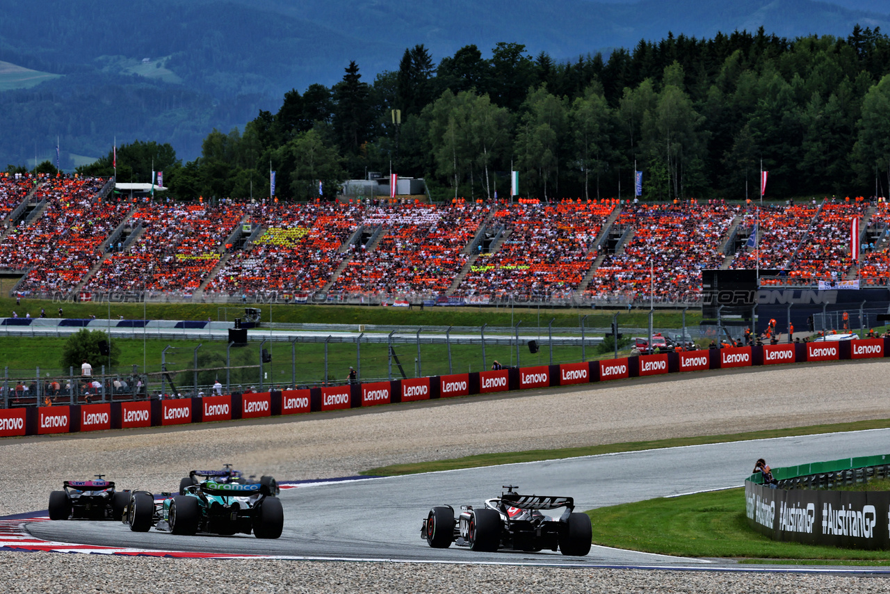 GP AUSTRIA, Kevin Magnussen (DEN) Haas VF-23.

02.07.2023. Formula 1 World Championship, Rd 10, Austrian Grand Prix, Spielberg, Austria, Gara Day.

 - www.xpbimages.com, EMail: requests@xpbimages.com © Copyright: Coates / XPB Images