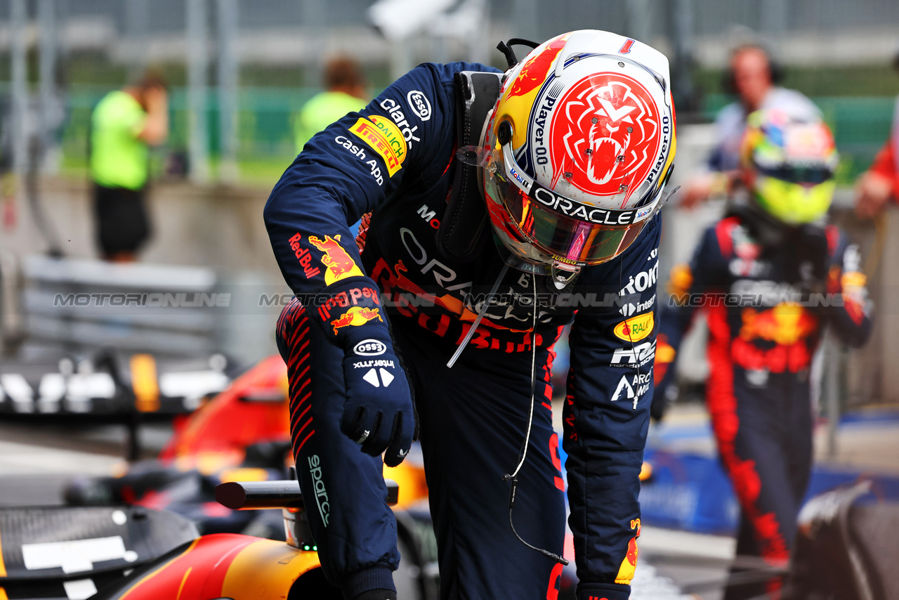 GP AUSTRIA, Gara winner Max Verstappen (NLD) Red Bull Racing RB19 in parc ferme.

02.07.2023. Formula 1 World Championship, Rd 10, Austrian Grand Prix, Spielberg, Austria, Gara Day.

- www.xpbimages.com, EMail: requests@xpbimages.com © Copyright: Batchelor / XPB Images