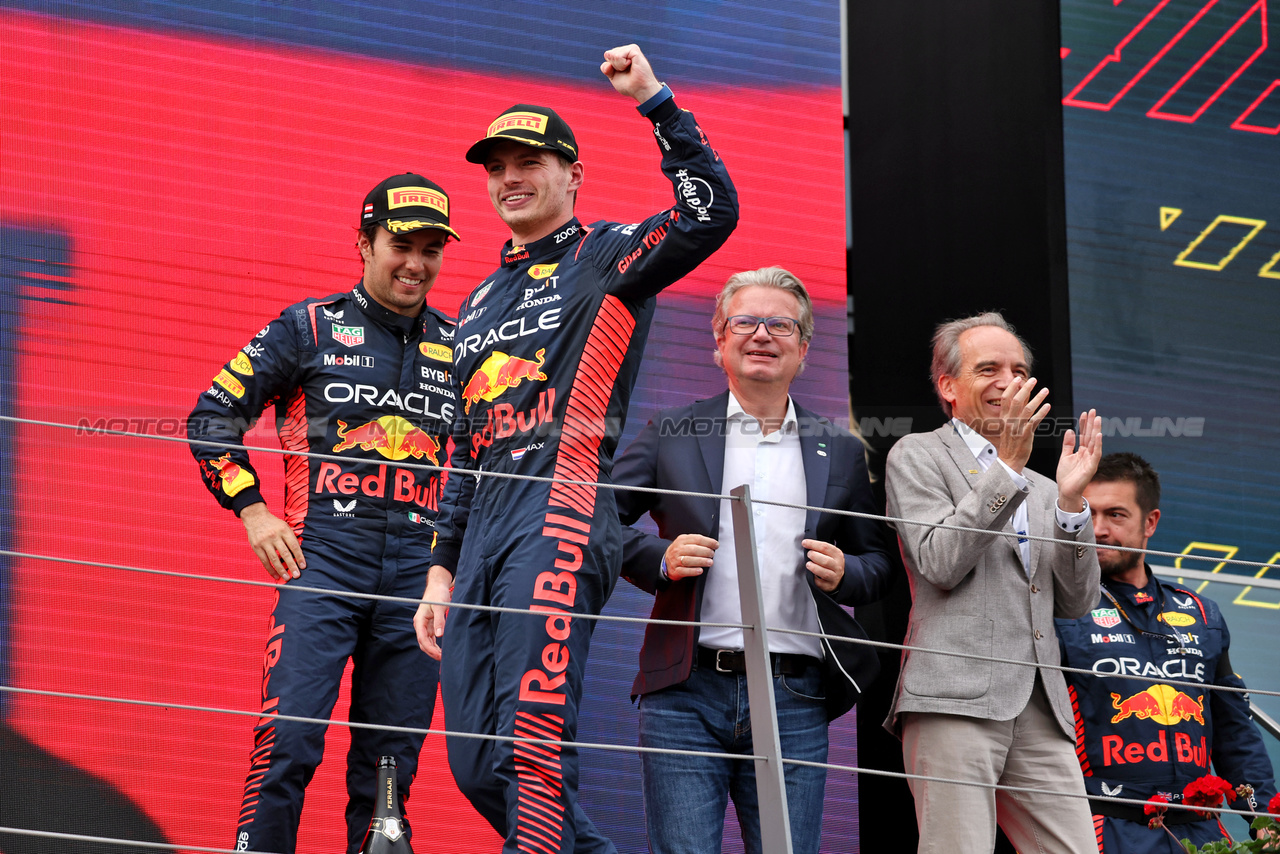 GP AUSTRIA, Gara winner Max Verstappen (NLD) Red Bull Racing on the podium.

02.07.2023. Formula 1 World Championship, Rd 10, Austrian Grand Prix, Spielberg, Austria, Gara Day.

- www.xpbimages.com, EMail: requests@xpbimages.com © Copyright: Moy / XPB Images