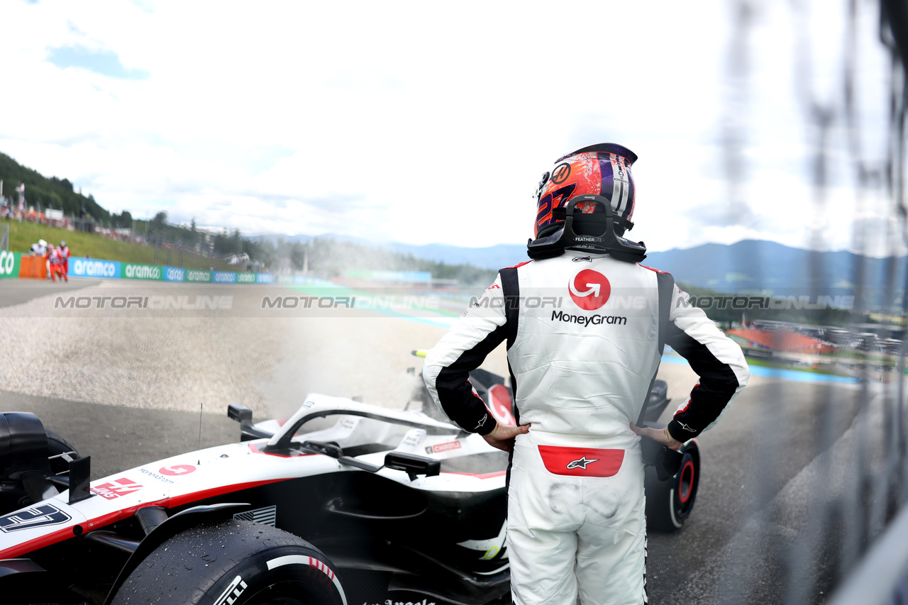 GP AUSTRIA, Nico Hulkenberg (GER) Haas VF-23 retired from the race.

02.07.2023. Formula 1 World Championship, Rd 10, Austrian Grand Prix, Spielberg, Austria, Gara Day.

- www.xpbimages.com, EMail: requests@xpbimages.com © Copyright: Bearne / XPB Images