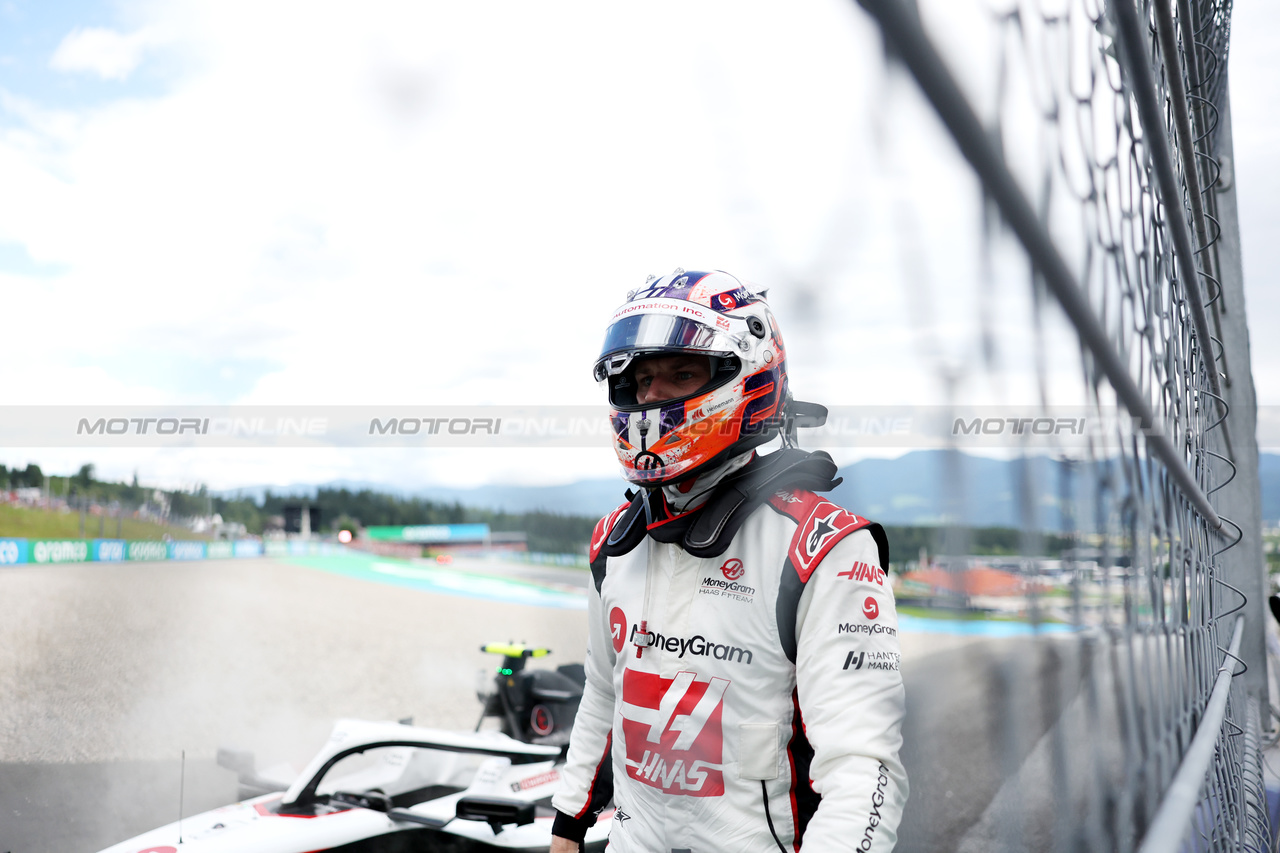 GP AUSTRIA, Nico Hulkenberg (GER) Haas VF-23 retired from the race.

02.07.2023. Formula 1 World Championship, Rd 10, Austrian Grand Prix, Spielberg, Austria, Gara Day.

- www.xpbimages.com, EMail: requests@xpbimages.com © Copyright: Bearne / XPB Images