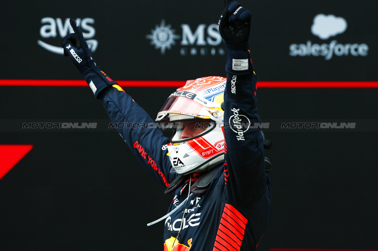 GP AUSTRIA, Gara winner Max Verstappen (NLD) Red Bull Racing celebrates in parc ferme.

02.07.2023. Formula 1 World Championship, Rd 10, Austrian Grand Prix, Spielberg, Austria, Gara Day.

 - www.xpbimages.com, EMail: requests@xpbimages.com © Copyright: Coates / XPB Images