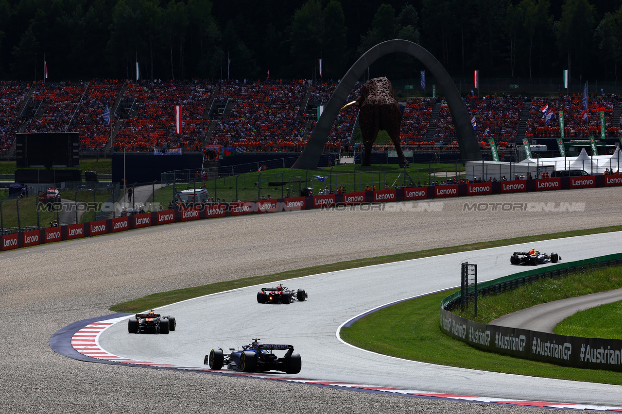 GP AUSTRIA, Logan Sargeant (USA) Williams Racing FW45.

02.07.2023. Formula 1 World Championship, Rd 10, Austrian Grand Prix, Spielberg, Austria, Gara Day.

 - www.xpbimages.com, EMail: requests@xpbimages.com © Copyright: Coates / XPB Images