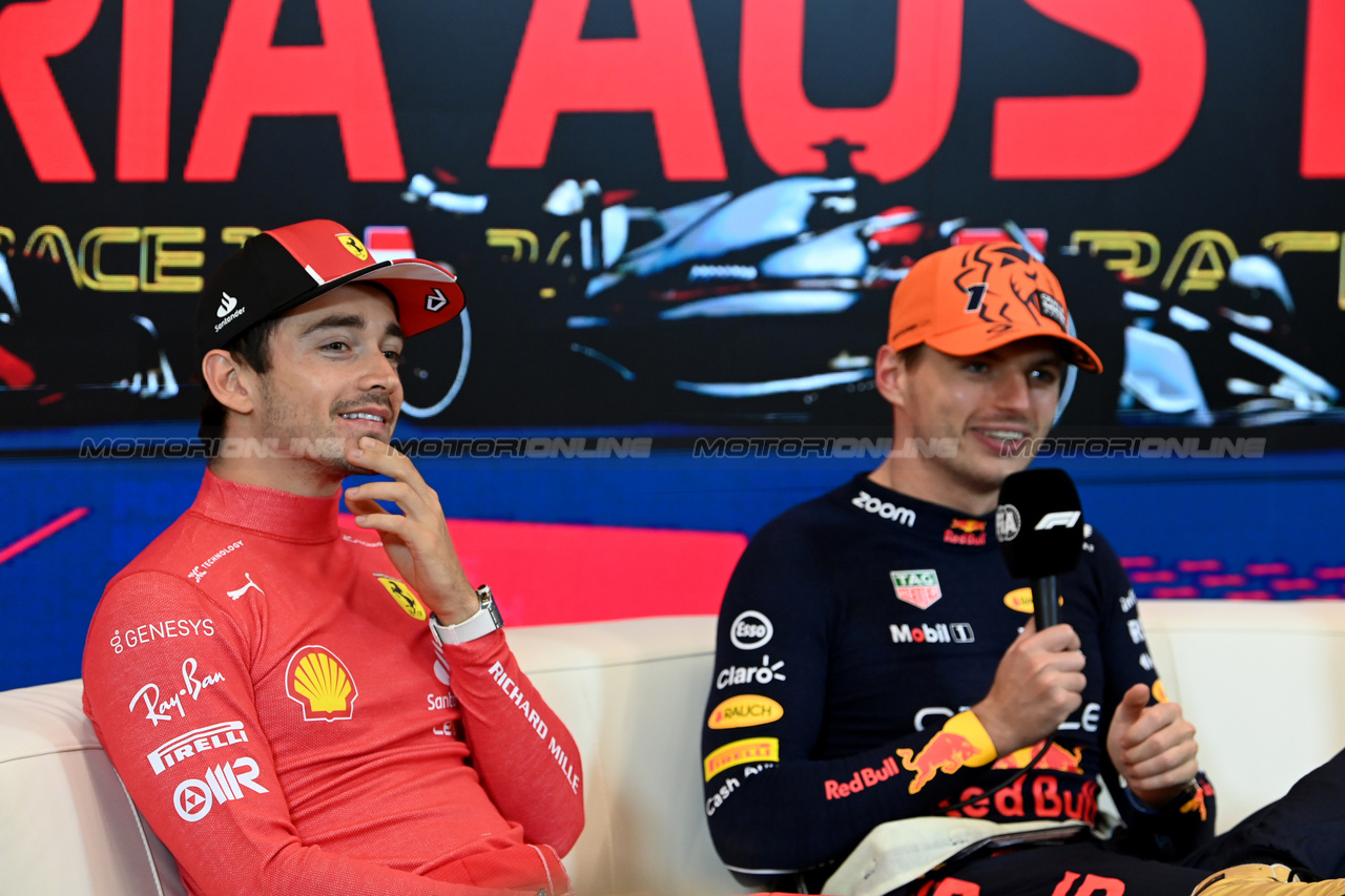 GP AUSTRIA, (L to R): Charles Leclerc (MON) Ferrari e Max Verstappen (NLD) Red Bull Racing in the post race FIA Press Conference.

02.07.2023. Formula 1 World Championship, Rd 10, Austrian Grand Prix, Spielberg, Austria, Gara Day.

- www.xpbimages.com, EMail: requests@xpbimages.com © Copyright: XPB Images