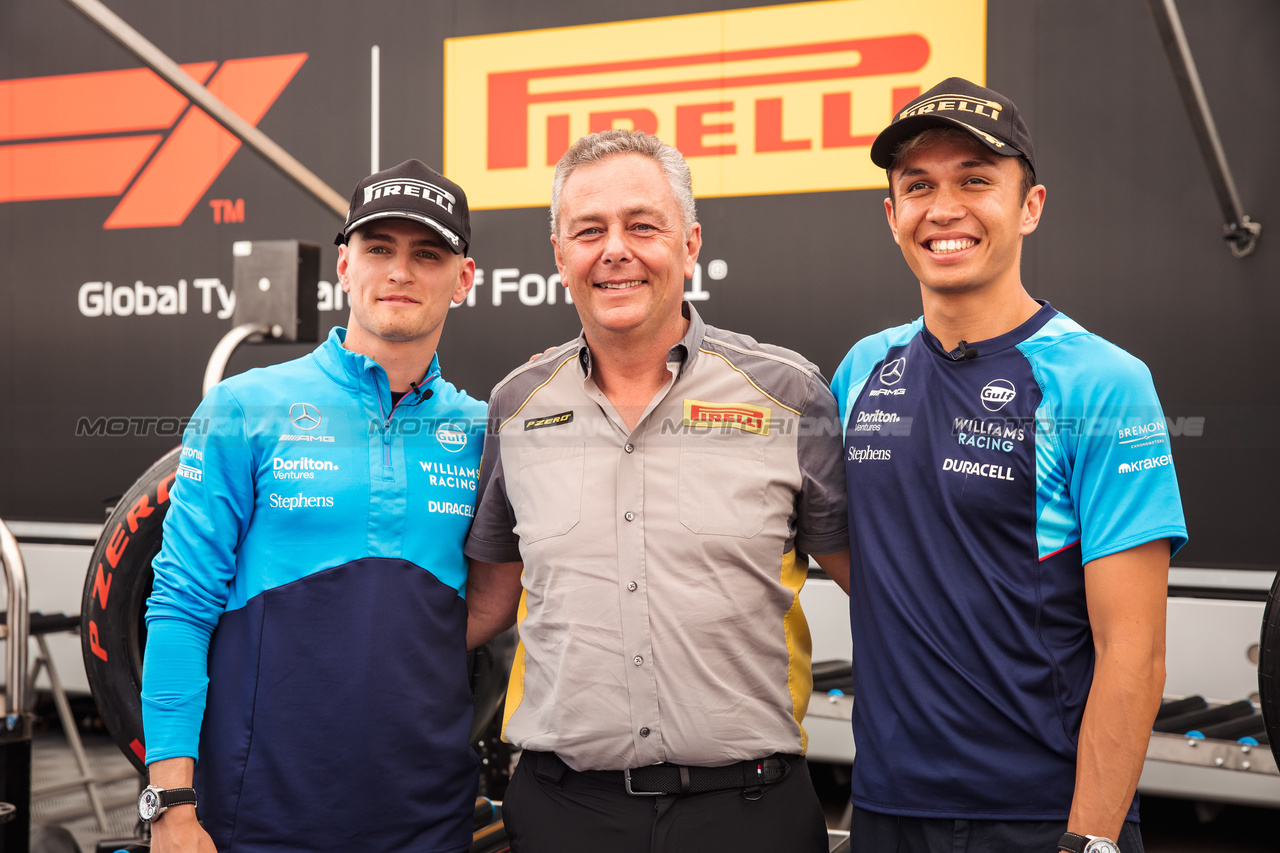 GP AUSTRIA, (L to R): Logan Sargeant (USA) Williams Racing with Mario Isola (ITA) Pirelli Racing Manager e Alexander Albon (THA) Williams Racing.

29.06.2023. Formula 1 World Championship, Rd 10, Austrian Grand Prix, Spielberg, Austria, Preparation Day.

- www.xpbimages.com, EMail: requests@xpbimages.com © Copyright: Bearne / XPB Images