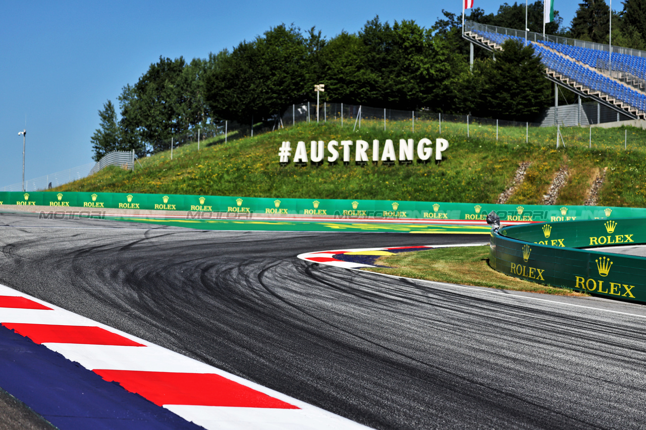 GP AUSTRIA, Circuit Atmosfera - #AustrianGP.

29.06.2023. Formula 1 World Championship, Rd 10, Austrian Grand Prix, Spielberg, Austria, Preparation Day.

- www.xpbimages.com, EMail: requests@xpbimages.com © Copyright: Moy / XPB Images