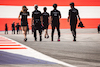 GP AUSTRIA, Zhou Guanyu (CHN) Alfa Romeo F1 Team walks the circuit with the team.
29.06.2023. Formula 1 World Championship, Rd 10, Austrian Grand Prix, Spielberg, Austria, Preparation Day.
- www.xpbimages.com, EMail: requests@xpbimages.com © Copyright: Bearne / XPB Images
