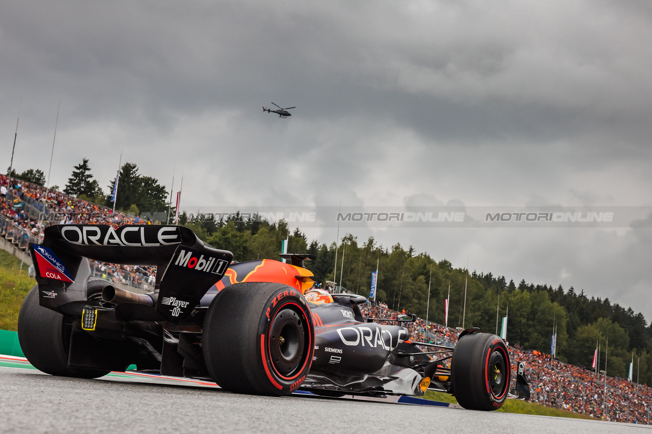 GP AUSTRIA, Max Verstappen (NLD) Red Bull Racing RB19.

01.07.2023. Formula 1 World Championship, Rd 10, Austrian Grand Prix, Spielberg, Austria, Sprint Day.

- www.xpbimages.com, EMail: requests@xpbimages.com © Copyright: Bearne / XPB Images