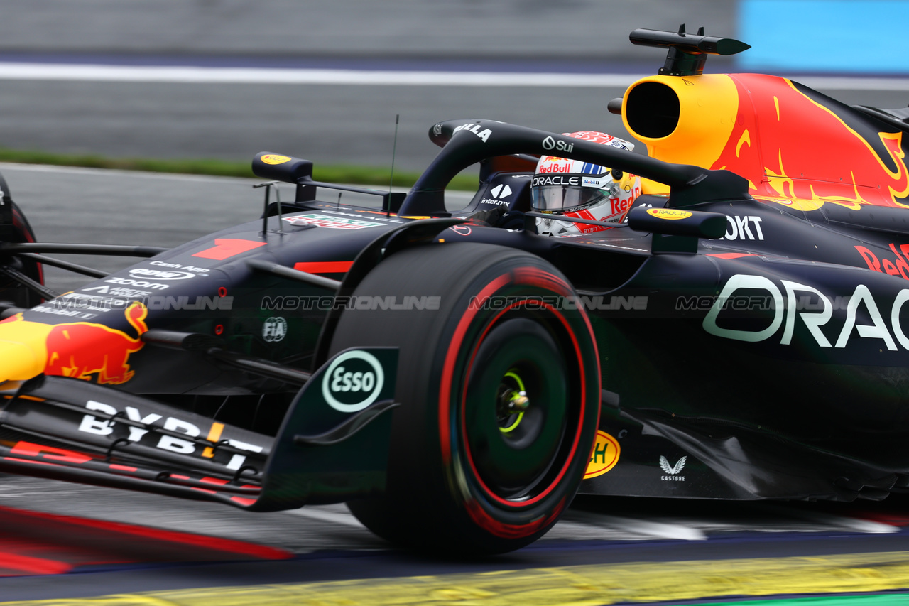 GP AUSTRIA, Max Verstappen (NLD) Red Bull Racing RB19.

01.07.2023. Formula 1 World Championship, Rd 10, Austrian Grand Prix, Spielberg, Austria, Sprint Day.

- www.xpbimages.com, EMail: requests@xpbimages.com © Copyright: Batchelor / XPB Images