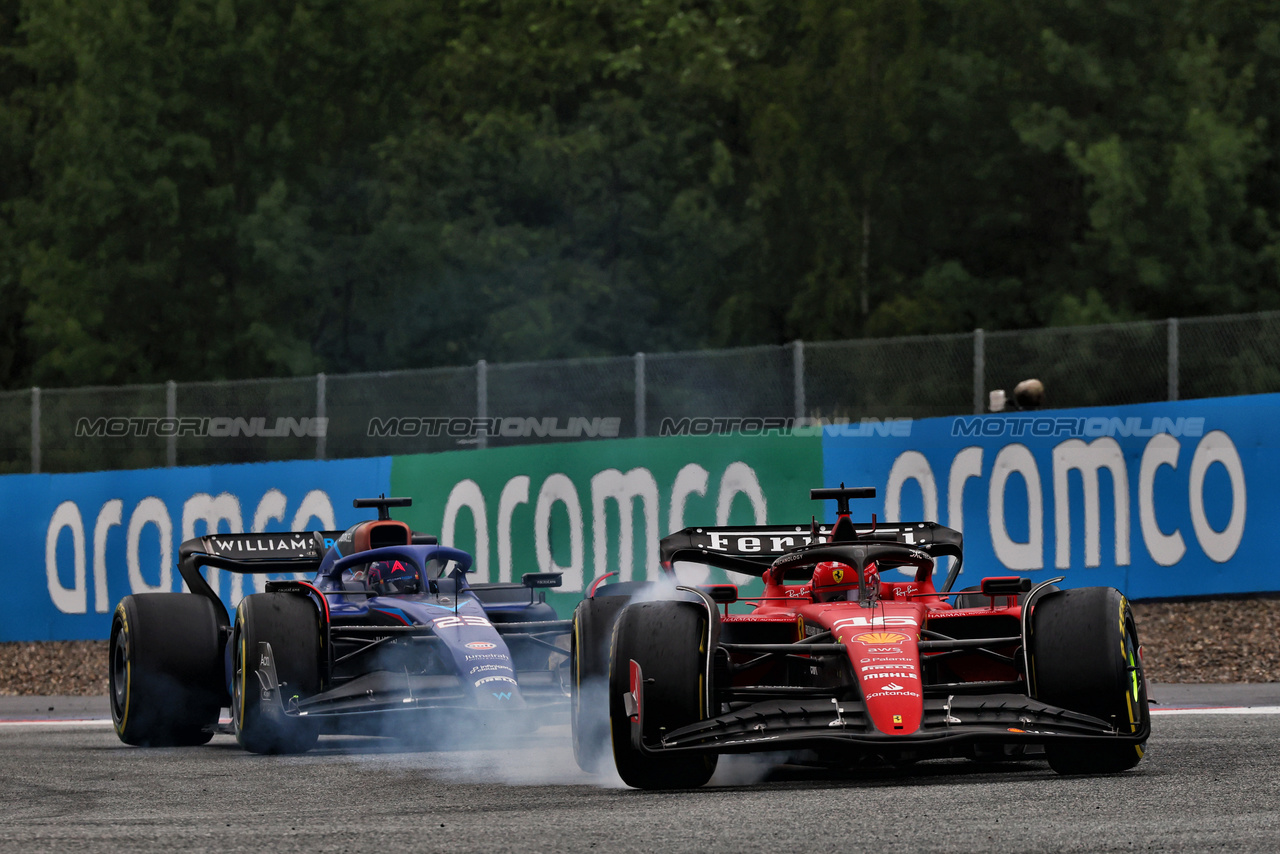 GP AUSTRIA, Charles Leclerc (MON) Ferrari SF-23 locks up under braking.

01.07.2023. Formula 1 World Championship, Rd 10, Austrian Grand Prix, Spielberg, Austria, Sprint Day.

 - www.xpbimages.com, EMail: requests@xpbimages.com © Copyright: Coates / XPB Images