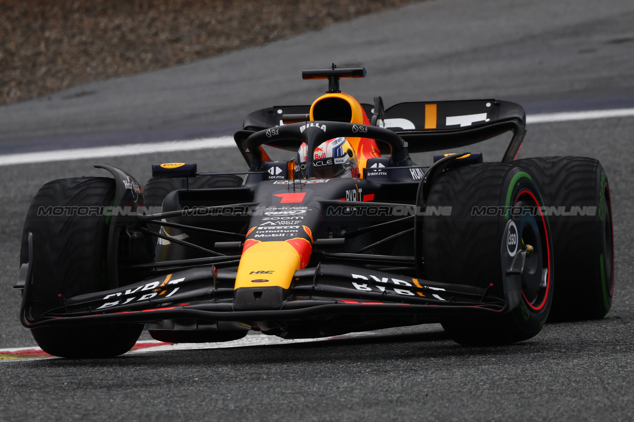 GP AUSTRIA, Max Verstappen (NLD) Red Bull Racing RB19.

01.07.2023. Formula 1 World Championship, Rd 10, Austrian Grand Prix, Spielberg, Austria, Sprint Day.

 - www.xpbimages.com, EMail: requests@xpbimages.com © Copyright: Coates / XPB Images