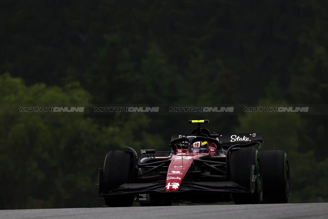 GP AUSTRIA, Zhou Guanyu (CHN) Alfa Romeo F1 Team C43.

01.07.2023. Formula 1 World Championship, Rd 10, Austrian Grand Prix, Spielberg, Austria, Sprint Day.

 - www.xpbimages.com, EMail: requests@xpbimages.com © Copyright: Coates / XPB Images
